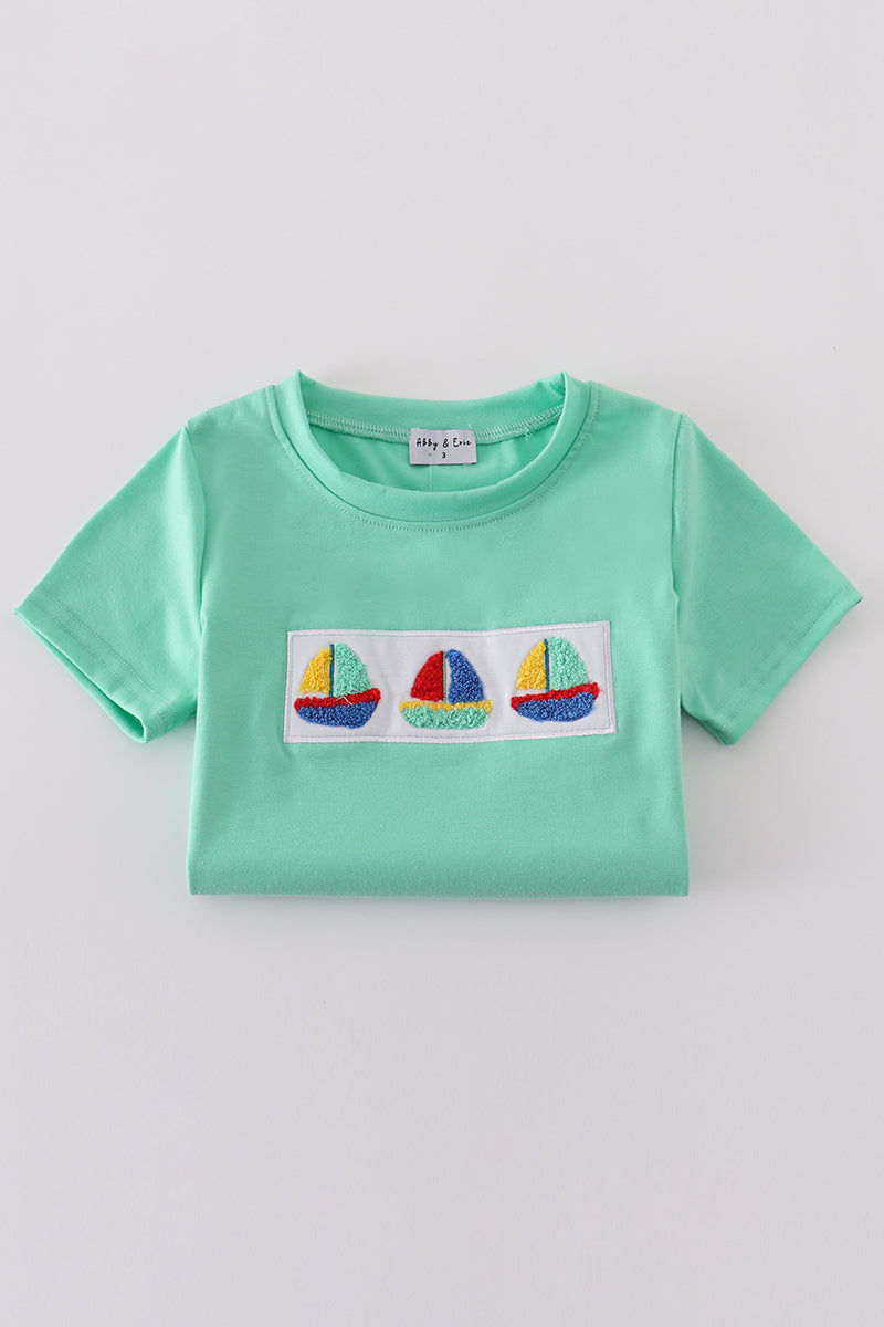 Green sailboat french knot set